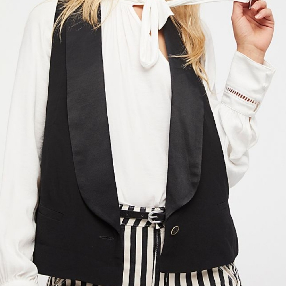 NWT Free People Black Vest sz.XS
